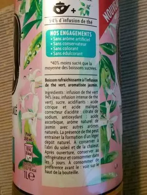 Liste des ingrédients du produit Thé vert infusé glacé parfum jasmin May Tea 1 L