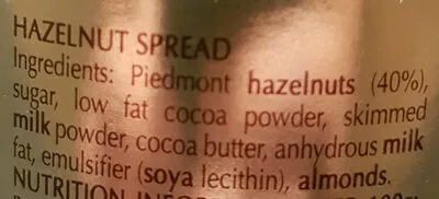Liste des ingrédients du produit Hazelnut creme Lindt 210g