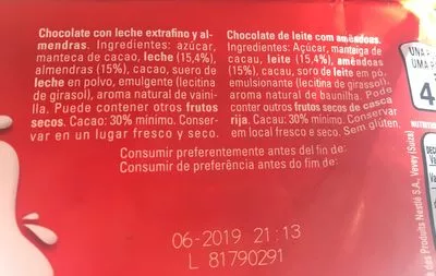 List of product ingredients Chocolate con leche extrafino pasión de almendras Nestlé 300
