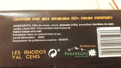 Lista de ingredientes del producto Chocolat noir artisanal aux amandes  