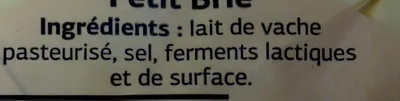 Liste des ingrédients du produit Petit Brie (31% MG) 500 g Dia 500 g