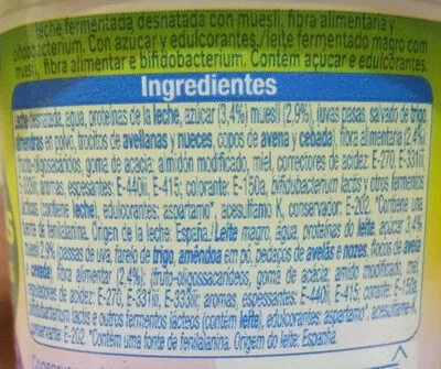 Lista de ingredientes del producto Yogur bífidus con trozos, fibra y muesli 0.4% Alteza 500 g (4x125g)