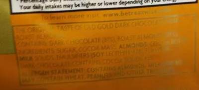Liste des ingrédients du produit Old Gold Dark Chocolate Roast Almond Cadbury 180 g