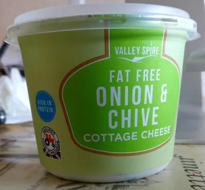 Fat Free Onion & Chive Cottage Cheese Lidl , code 20953997
