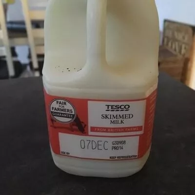 Skimmed milk Tesco , code 5031021057938