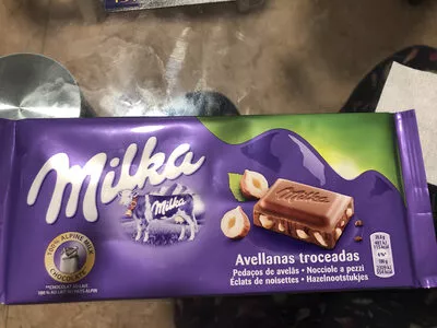 Chocolate con avellanas troceadas Milka 125 g, code 8410172652549