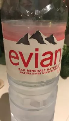 Eau minérale naturelle Evian 1,5 l, code 9683346846450